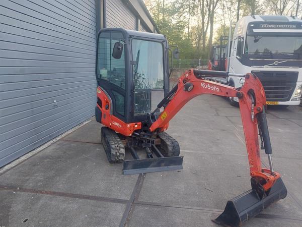 Grote foto kubota minigraver met hydro snelwissel doe het zelf en verbouw kranen en graafmachines