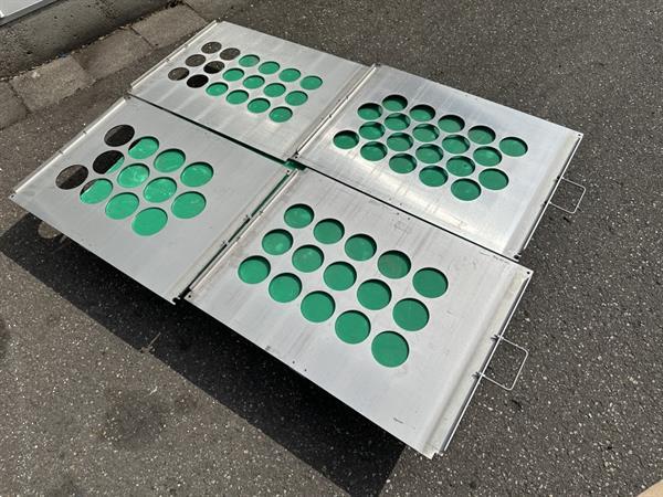Grote foto urbinati rp1 sjabloonvuller voor het vullen van potten met waterstation en 2 rollenbanen agrarisch tuinbouw
