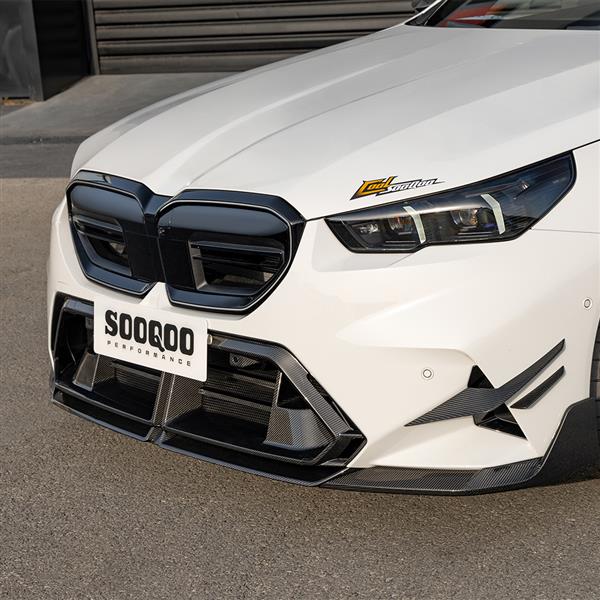 Grote foto dit betreft een bmw g90 g99 m5 carbon voorbumper lucht happer inlaat duct auto onderdelen tuning en styling
