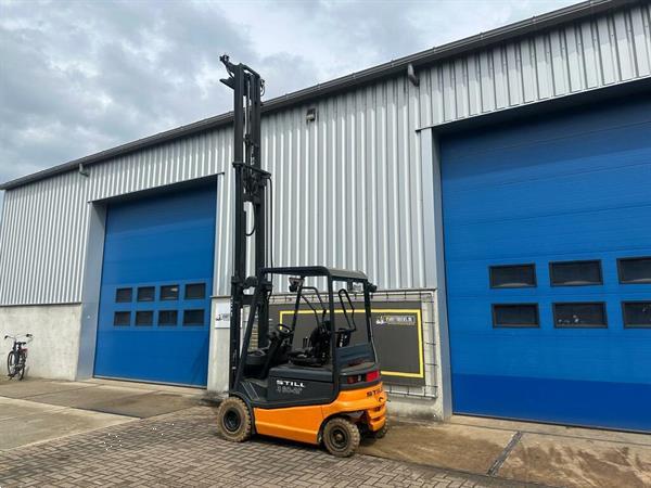 Grote foto vs 22186 elektrische triplex heftruck still r60 25 freelift agrarisch heftrucks