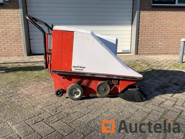 Grote foto veegmachine agrarisch veegmachines
