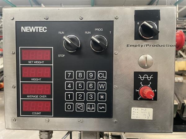 Grote foto newtec 2014a afweegmachine met elevator en zakkenvulmachine voor appels agrarisch tuinbouw