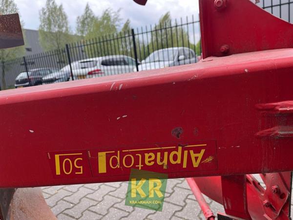 Grote foto niemeyer alphatop 50 wentelploeg 693315 agrarisch ploegen