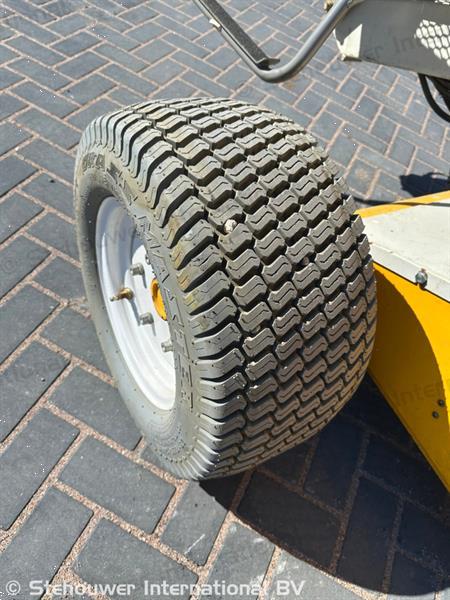 Grote foto niftylift hr12ne knik telescoop hoogwerker nifty lift hr 12 doe het zelf en verbouw hoogwerkers