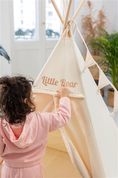 Grote foto set xxl tipi tent little roar met accessoires set xxl tipi tetn speelmat binnenzak slinger 3 kinderen en baby overige