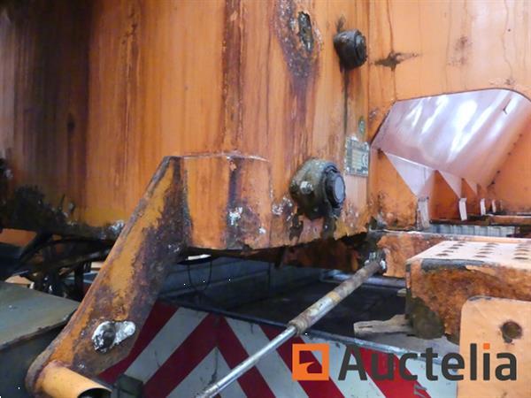 Grote foto giletta vrachtwagen zoutstrooier hf4035d doe het zelf en verbouw afvalverwerking