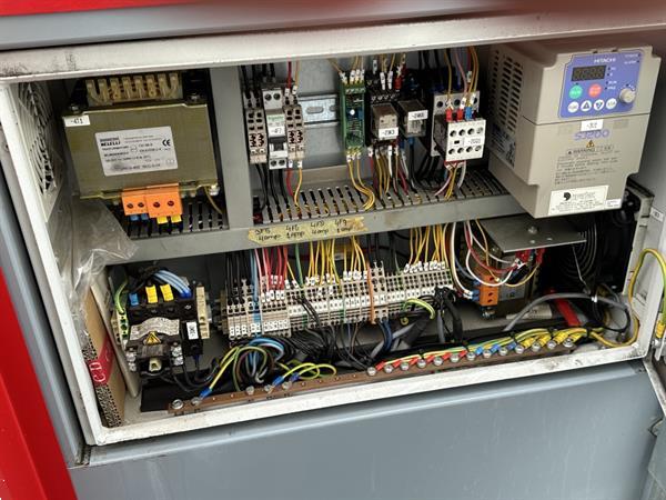 Grote foto aweta sk1 komkommersealmachine met toevoerband agrarisch tuinbouw
