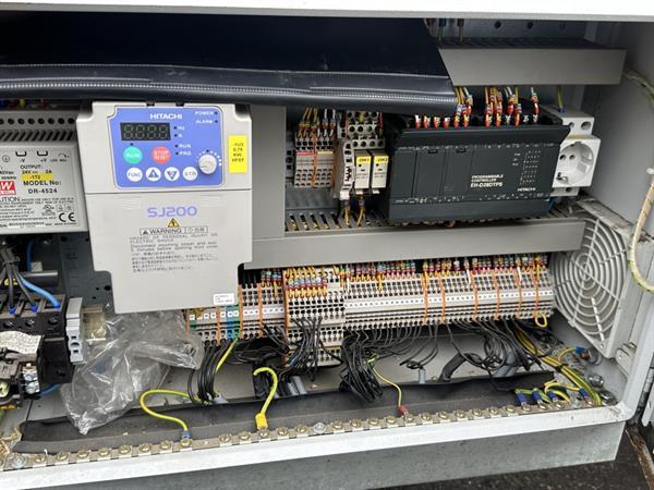 Grote foto aweta sk1 komkommersealmachine met toevoerband agrarisch tuinbouw