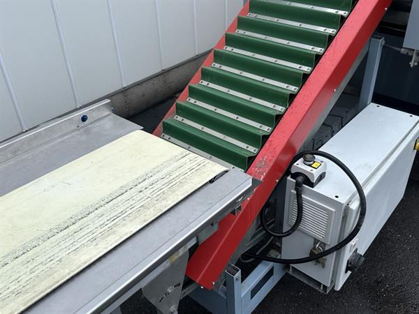 Grote foto aweta sk1 komkommersealmachine met toevoerband agrarisch tuinbouw