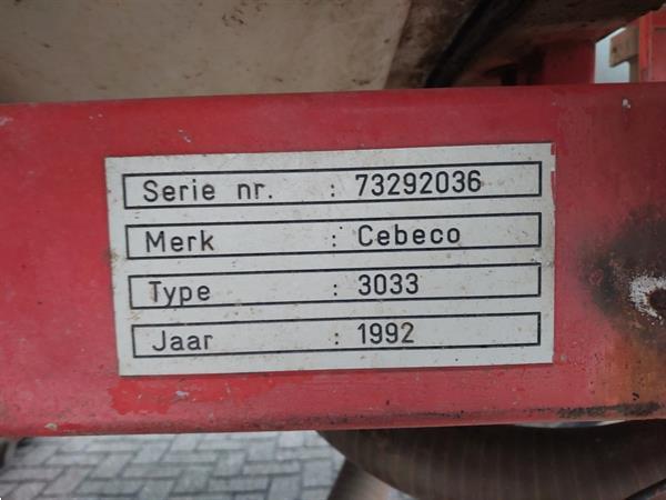 Grote foto agrifac cebeco 3033 getrokken veldspuit agrarisch onkruidbestrijding