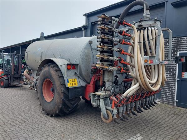 Grote foto ipsam 8500 liter mesttank met jako 480 zodebemester agrarisch mesttanks