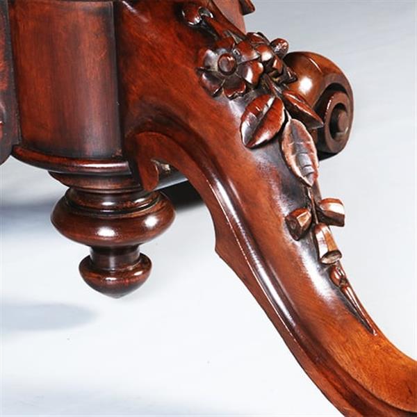 Grote foto ronde tilttop victoriaanse eetkamertafel in wild noten ca 1860 no.281415 antiek en kunst stoelen en banken