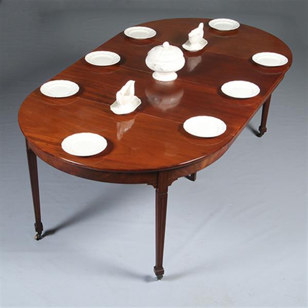 Grote foto louis seize coulissetafel ca 1800 met 4 inlegbladen verlengbaar tot 12 personen no.281420 antiek en kunst stoelen en banken