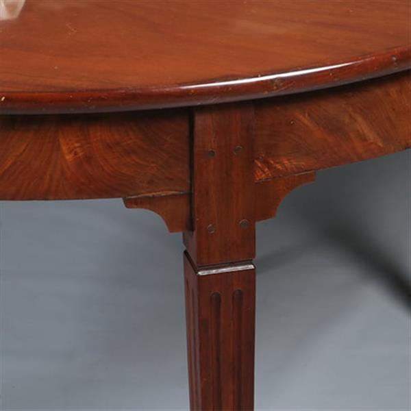 Grote foto louis seize coulissetafel ca 1800 met 4 inlegbladen verlengbaar tot 12 personen no.281420 antiek en kunst stoelen en banken