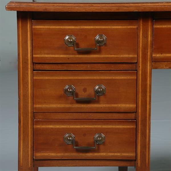 Grote foto antiek bureau met prachtig doorleefd leer en blonde ingelegde biezen ca 1875 no.281435 antiek en kunst overige in antiek gebruiksvoorwerpen