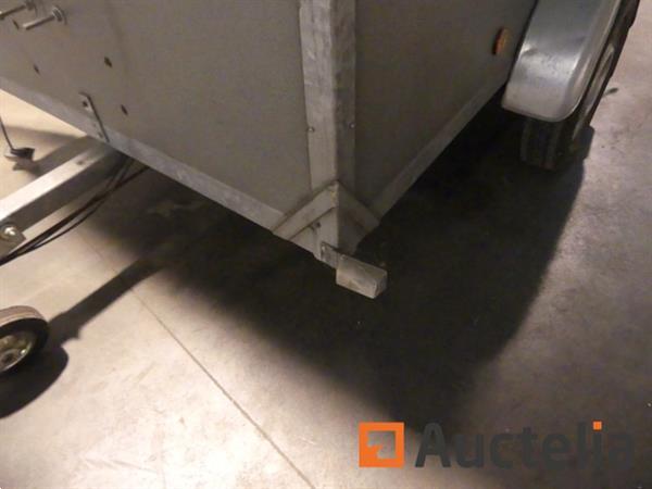 Grote foto aanhanger gesloten enkelassige warocquier 750 agrarisch aanhangwagens