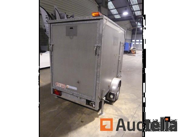 Grote foto aanhanger gesloten enkelassige warocquier 750 agrarisch aanhangwagens