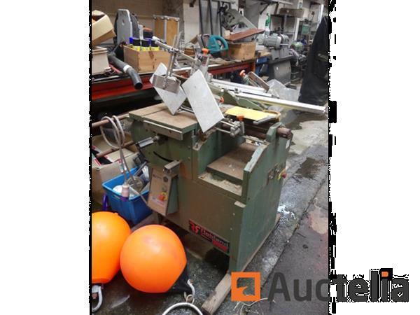 Grote foto robland k26 houtgestookte combinatie doe het zelf en verbouw ijzerwaren en bevestigingsmiddelen