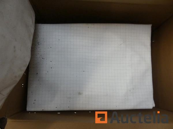 Grote foto werkplaats vacu m merk en model onleesbaar doe het zelf en verbouw ijzerwaren en bevestigingsmiddelen
