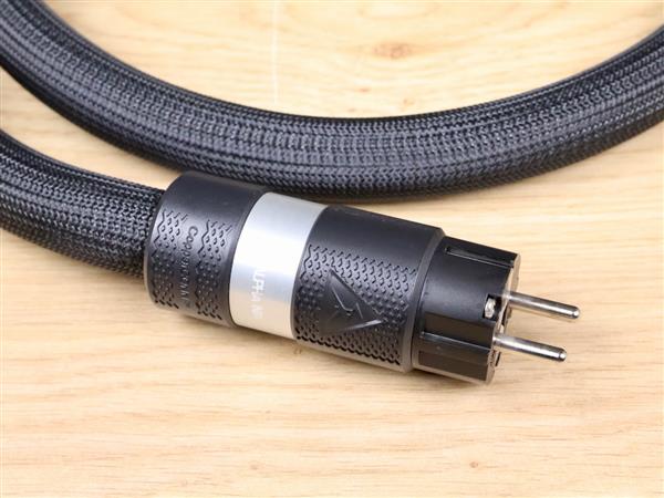 Grote foto shunyata research alpha nr highend audio power cable c15 1 75 metre audio tv en foto onderdelen en accessoires