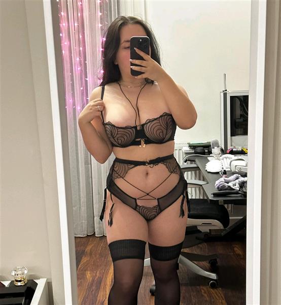 Grote foto beschikbaar om u tevreden te stellen erotiek escort service
