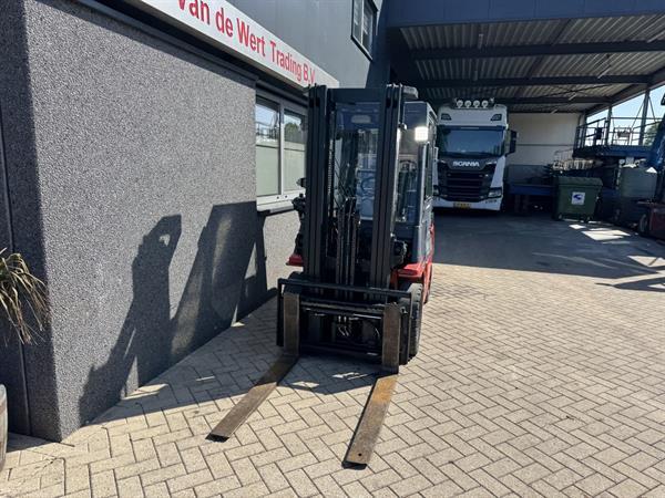 Grote foto toyota 02 7fdf25 triplo 470 freelift sideshift diesel 1999 agrarisch heftrucks