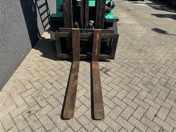 Grote foto mitsubishi fd30k triplo 600 freelift sideshift diesel 1999 agrarisch heftrucks