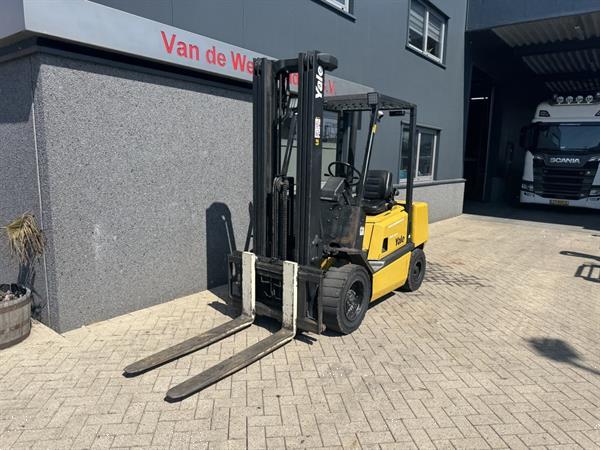 Grote foto yale gdp30tp triplo 530 freelift sideshift diesel 1996 agrarisch heftrucks