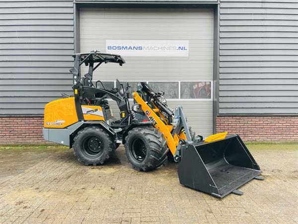 Grote foto giant g2700 hd minishovel kniklader nieuw jubileum editie agrarisch shovels