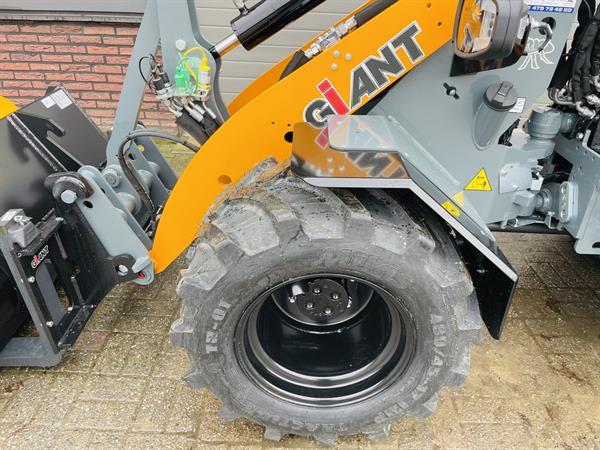 Grote foto giant g2700 hd minishovel kniklader nieuw jubileum editie agrarisch shovels