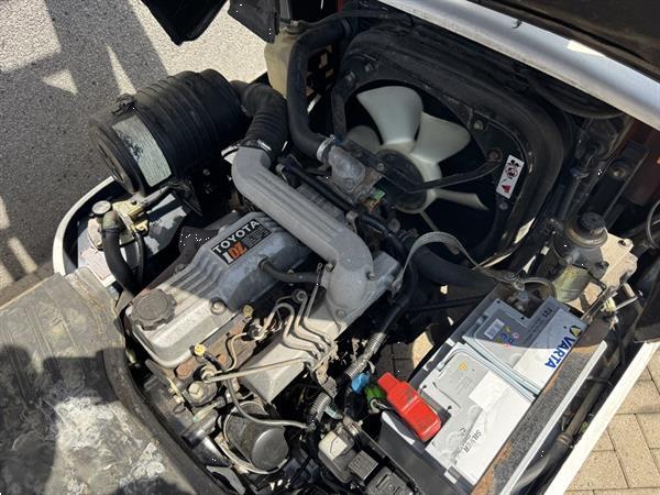 Grote foto toyota 62 6fdf30 duplo 400 sideshift diesel agrarisch heftrucks