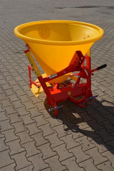 Grote foto kraffter jp300 kunstmeststrooier agrarisch mechanisatie