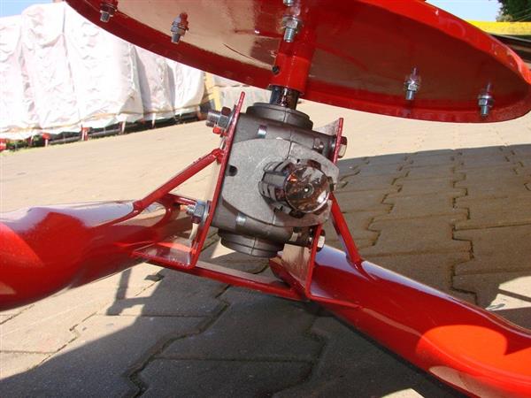 Grote foto kraffter jp300 kunstmeststrooier agrarisch mechanisatie