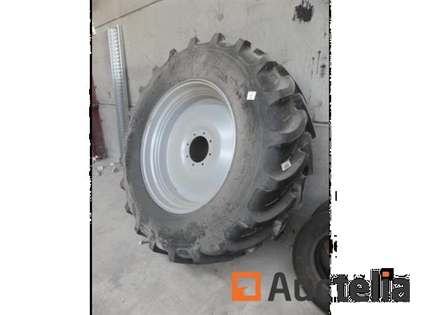 Grote foto 4 tractor wielen carlisle agrarisch wielen
