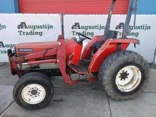Grote foto diverse compacttrekkers agrarisch tractoren