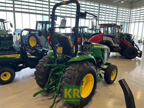 Grote foto john deere 3046r 27338 agrarisch akkerbouw