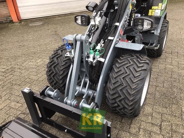 Grote foto giant g2700e 28169 agrarisch akkerbouw