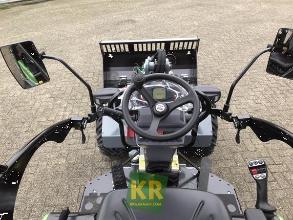 Grote foto giant g2700e 28169 agrarisch akkerbouw