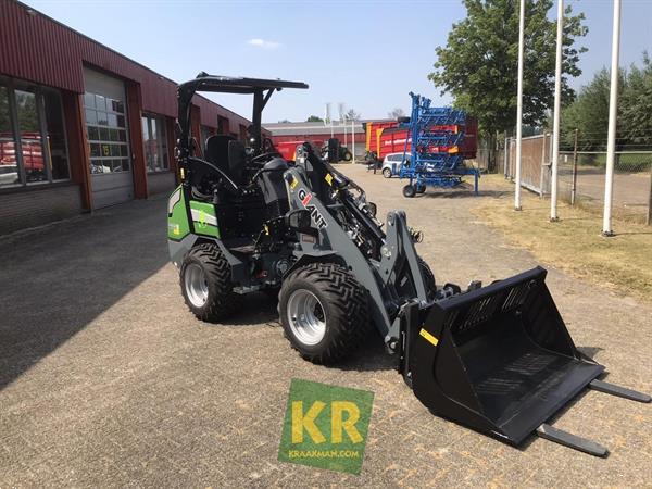 Grote foto giant g2200e 28163 agrarisch akkerbouw