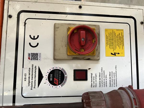 Grote foto mobiele afzuiginstallatie voor las en slijpwerkzaamheden doe het zelf en verbouw ijzerwaren en bevestigingsmiddelen