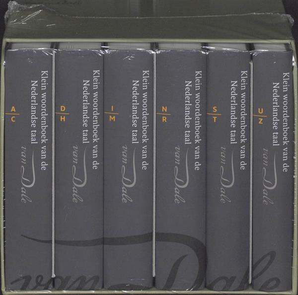 Grote foto van dale klein woordenboek van de nederlandse taal boeken woordenboeken