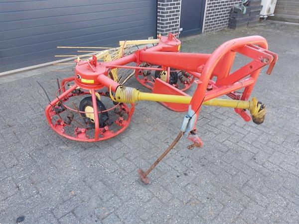 Grote foto pz strela hooischudder agrarisch harken