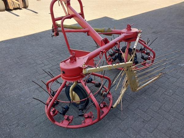 Grote foto pz strela hooischudder agrarisch harken