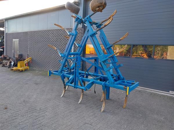 Grote foto rabewerk vaste tand cultivator 550 cm breed agrarisch cultivators en woelers