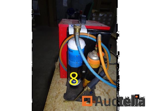 Grote foto 1 kleine brander met twee cilinders 1 werkplaatsverwarming 3 3kw peperel doe het zelf en verbouw onderdelen en accessoires