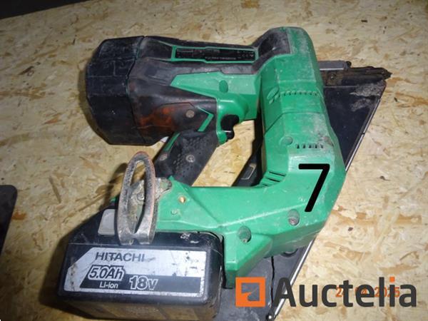 Grote foto 1 accu aangedreven spijkermachine met accu maar zonder oplader van hikoki doe het zelf en verbouw onderdelen en accessoires