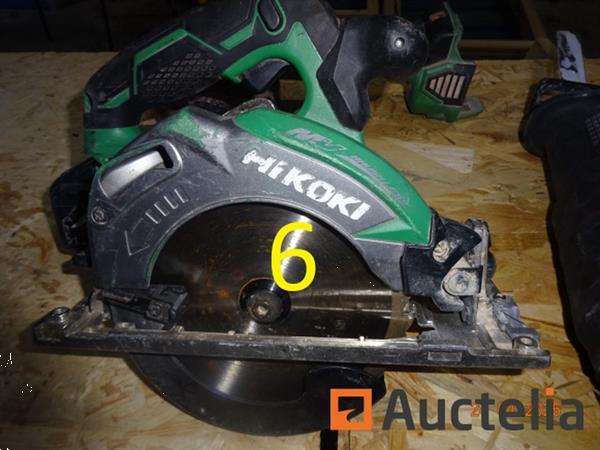 Grote foto 1 accu slijpmachine 1 accu handcirkelzaag met accu maar zonder hikoki oplader doe het zelf en verbouw onderdelen en accessoires