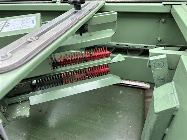 Grote foto bercomex bloemenboslijn met crm bindmachine agrarisch tuinbouw