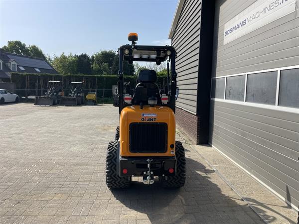 Grote foto giant g1500 l hd x tra minishovel demo 529 lease agrarisch shovels