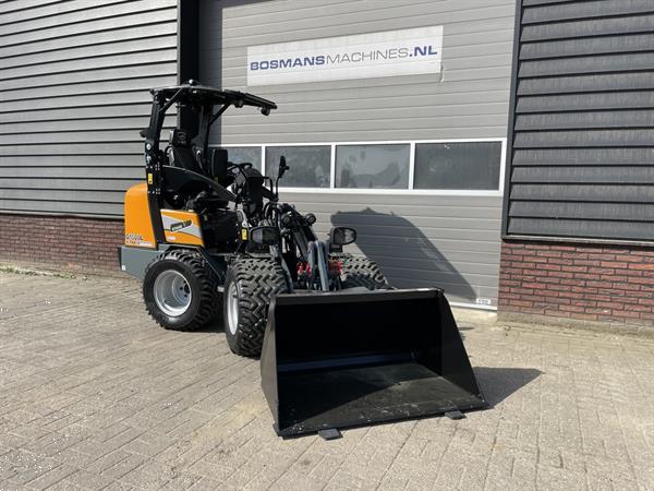 Grote foto giant g1500 l hd x tra minishovel demo 529 lease agrarisch shovels